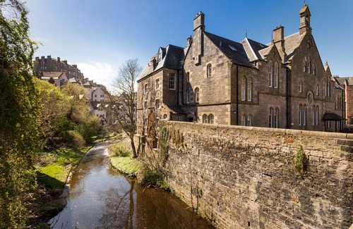 West End Apartamento | 400 Dean Village Apartment