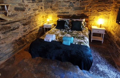 Oleiros Casa | 400 year old 3-bedroom farmhouse Central Portugal