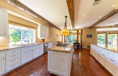 Carmel Valley Casa | 4000 sqft House with Private Pool, Spa & Sauna, 10 mins to Del Mar beach