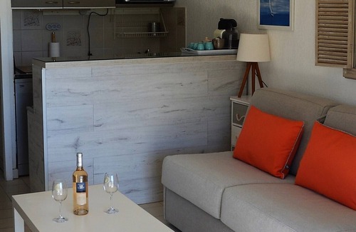 Cavaliere Apartamento | 400m SEA VIEW-BEAUTIFUL STUDIO -3 *-SAFETY TERRACE - Wi-Fi -CLIM-PRIVATE PARKING