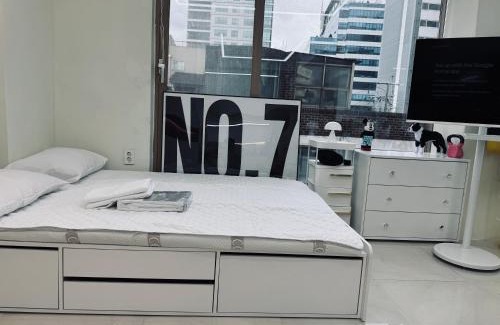Seongsu Apartamento | 401, Atelier Seongsu Riverside Loft Cherry Blossom Road Han River airport bus