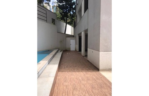 Belo Horizonte Apartamento | 402 Apt for short season next. to the mountain village
