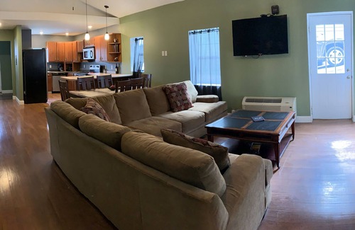 Watkins Glen Casa | 405 S. Madison, Suite A