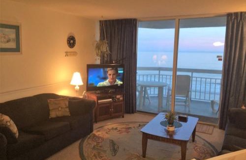 Garden City Complejo | 405 Waters Edge