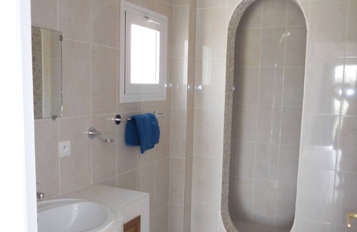 Ngaparou Villa | 40 m del mar: Villa de lujo en Ngaparou (Saly) - Piscina con playa