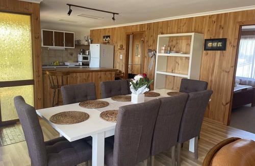 Middleton Casa | 41 Bailey Road, Middleton
