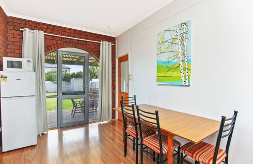 Middleton Casa | 41 Bailey Road, Middleton