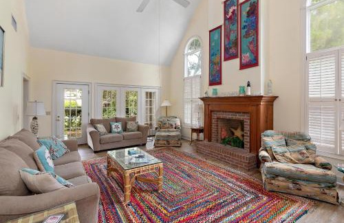 King City Casa | 412 Butler Avenue