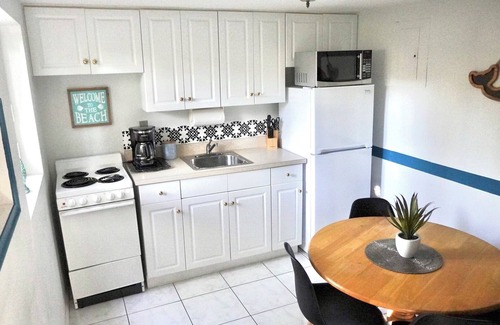 East Fort Lauderdale Casa | 4145 By The Sea Inn & Suites