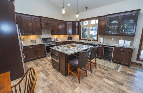 Fish Creek Condominio | 4188 Cottage Row Ct. - Nueva construcción en el centro de Fish Creek - ¡Camina por todas partes!