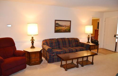Hot Springs Village Casa | 42 Lequita Place