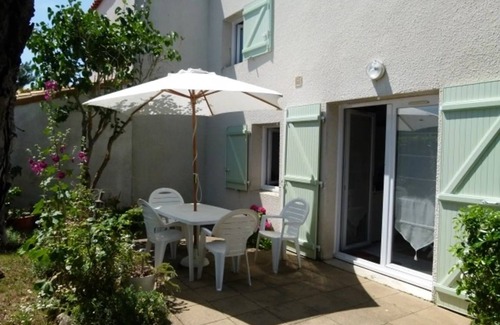Saint-Vincent-sur-Jard Casa | 42 m² Casa ∙ 2 habitaciones ∙ 4 personas