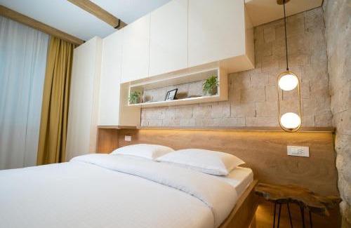 Tomicici Apartamento | 42° North Apartments