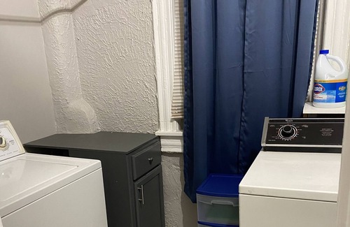 Tower Grove East Casa | 420 friendly
