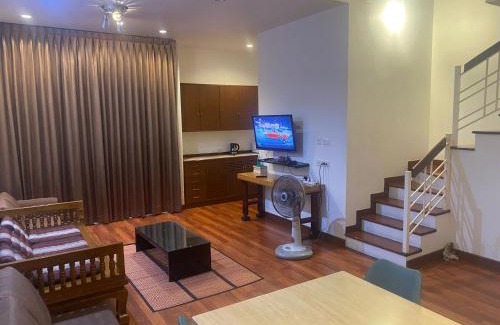 Suan Luang Casa | 420 House- up to 10 guests in central Bangkok.
