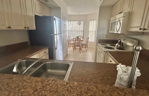 South Bradenton Condominio | 4203 -Charming 2-bedroom condo with gorgeous view - near beaches and IMG Academy