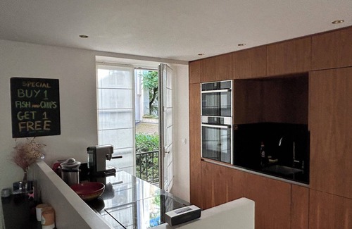 Saint-Thomas-d'Aquin Apartamento | New 100m2 3-Bedroom Flat in Paris 6th St Germain-des-Près, 2,5 Bathrooms.