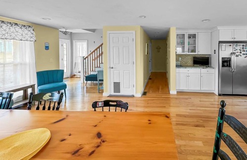 Sandwich Casa | 43 Tupper Avenue Sandwich- Mermaid Rose