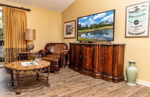 St. Augustine Casa | 4304-1P Top floor 1 BR with private balcony