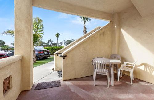 Oceano Casa | 444 Pier Ave. #403