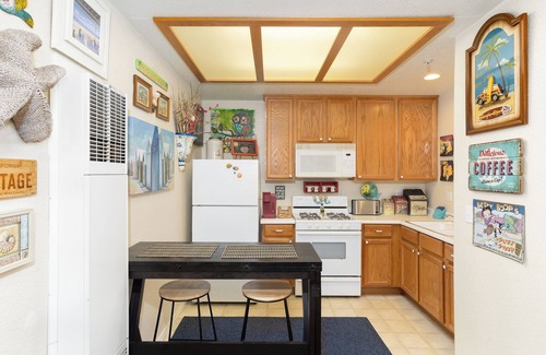 Oceano Condominio | 444 Pier Ave. #601: 1 BR, 1 BA Condominium in Oceano, Sleeps 3