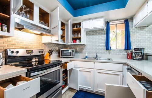 Casa Grande Condominio | 44A Modern Casa Grande grande 1bd con piscina climatizada 44A