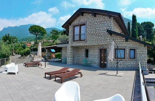 Sale Marasino Hotel | 45 m² Hotel ∙ 4 huéspedes