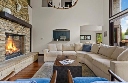 Vail Casa | 4501 Spruce Way