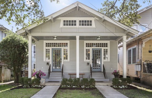 Mid-City Casa | 4526 Banks Street · Prime MID-CITY Location 3 Bedrooms