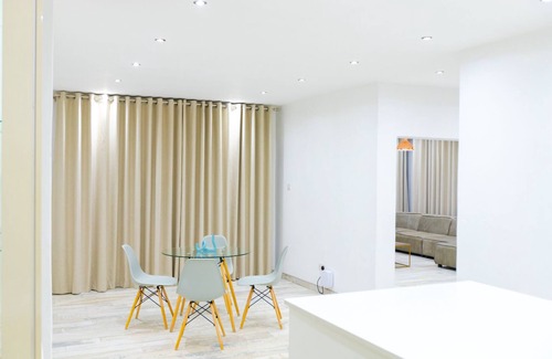 Bulawayo Casa | 456 Hopeville Escape - Spacious three-bedroomed home with modern finishings!!