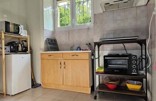 Salignac-Eyvignes Apartamento | 45m2 apartment in the heart of Salignac, close to shops.