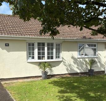 Scurlage Casa | 46 Gower Holiday Village