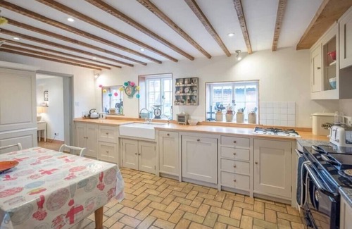 Woodbridge Casa | 46 Ivy Cottage, Easton