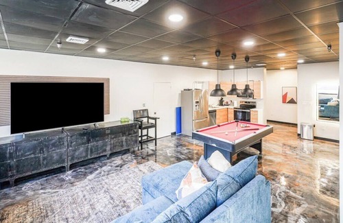 North Oakland Apartamento | 461 Melwood Suites Unit 101 2Bed/2Bath