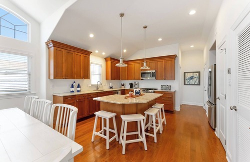 Sea Isle City Casa | 46th Beach Block Townhouse