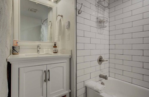 Downtown Colorado Springs Apartamento | 47 m² Apartamento ∙ 1 habitación ∙ 3 personas