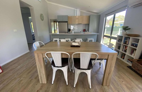 Mallacoota Casa | 47 Mirrabooka Road, Mallacoota