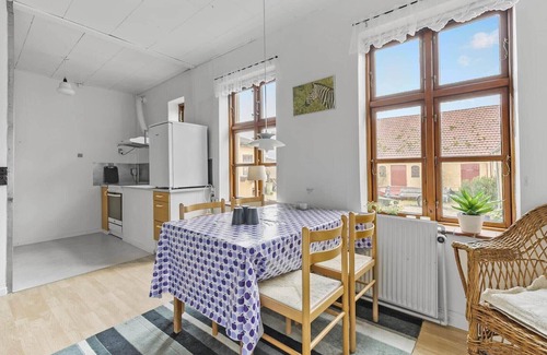 Pedersker Apartamento | 4725 Aakirkeby - Søndre Landevej 208