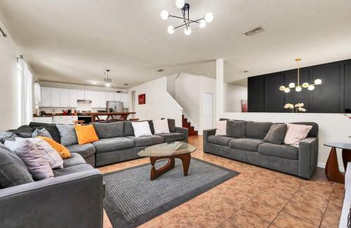 Crystal Cove Casa | 4736 Family home Near Disney Sea World