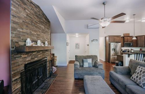 Maple Falls Casa | 47MF - WiFi - Fireplace - Sleeps 6