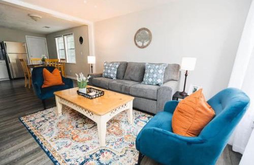 Crestwood South Casa | 47th Place Forest Park