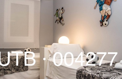La Maternitat i Sant Ramon Apartamento | 48. Futbol G22 Apartment