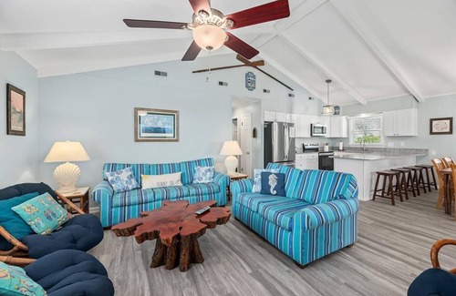South Nags Head Casa | 486 - South Nags Head Ocean Side Rental Home con espacioso interior