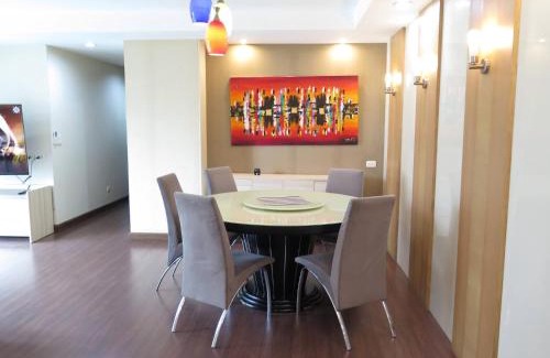 Khlong Toei Nuea Apartamento | 4B-Short-term rental allowed-2BRs Downtown Bangkok