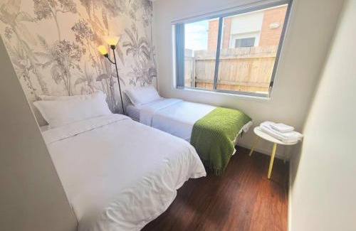 Coomera Casa | 4b2b Coomera Comfort Lodge Near Theme Park & Westfield