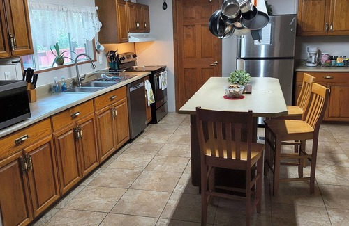 Lake Forest Estates Casa | 33ft private pool+4bd 2b+Arcade+nature+stargazing