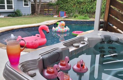 Saxony Casa | 4bd 3ba - Pool / HotTub/ Arcade/ Theater/ PingPong/ Foosball