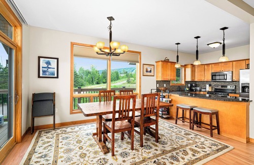 Lutsen Casa | 4BD, 3BA - Spacious with Lake & Mountain Views
