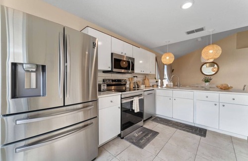 Crystal Cove Casa | 4BD Home Toy Story Mickey with Pool and Game Room
