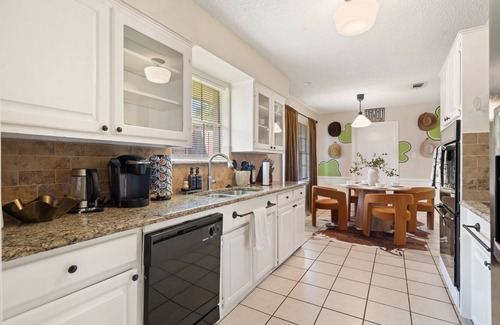 Irving Casa | 4bd Near Airport & Downtown - Volleyball - Games